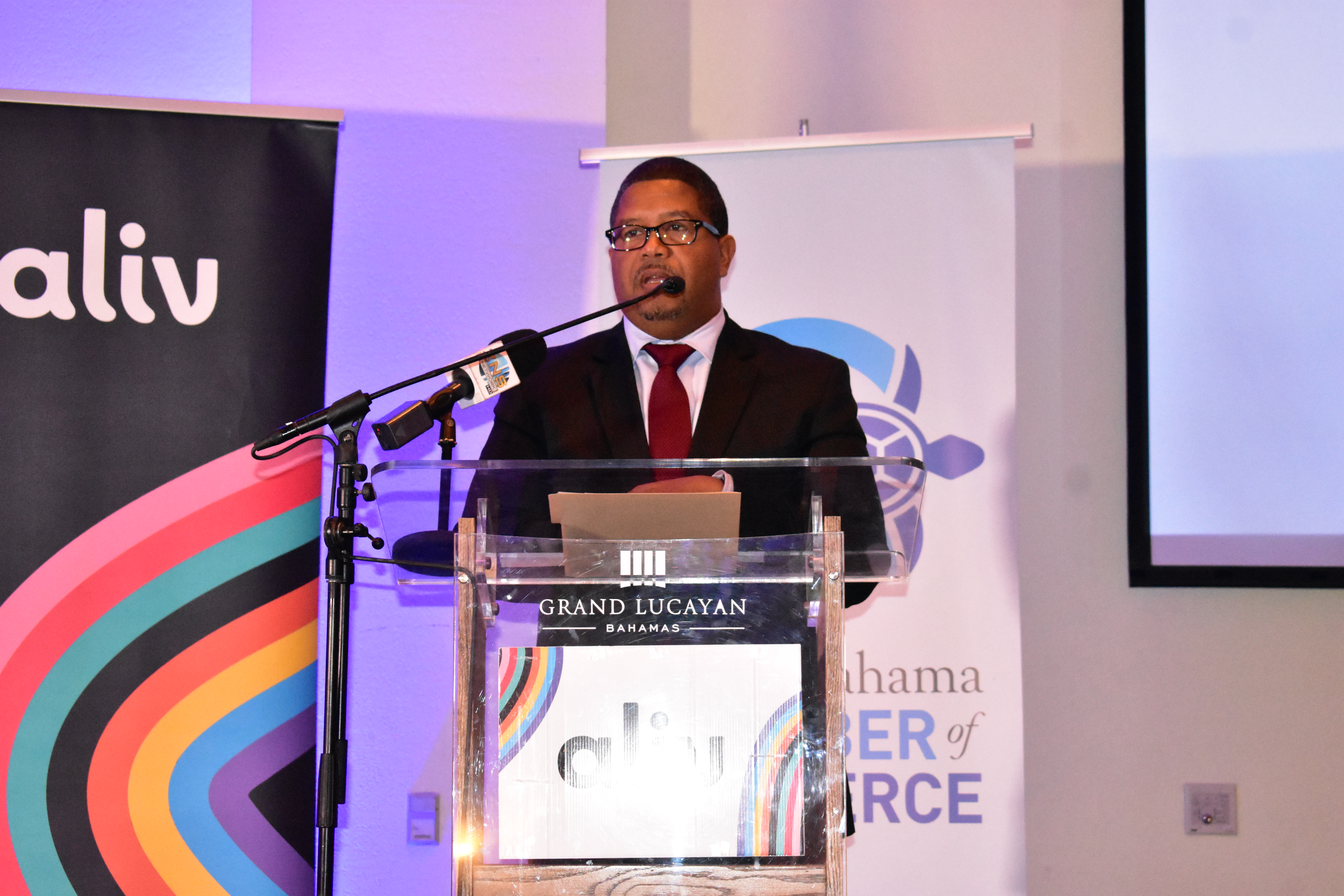 Hon. K. Peter. Turnquest, Deputy Prime Minister of the Bahamas- Keynote speaker